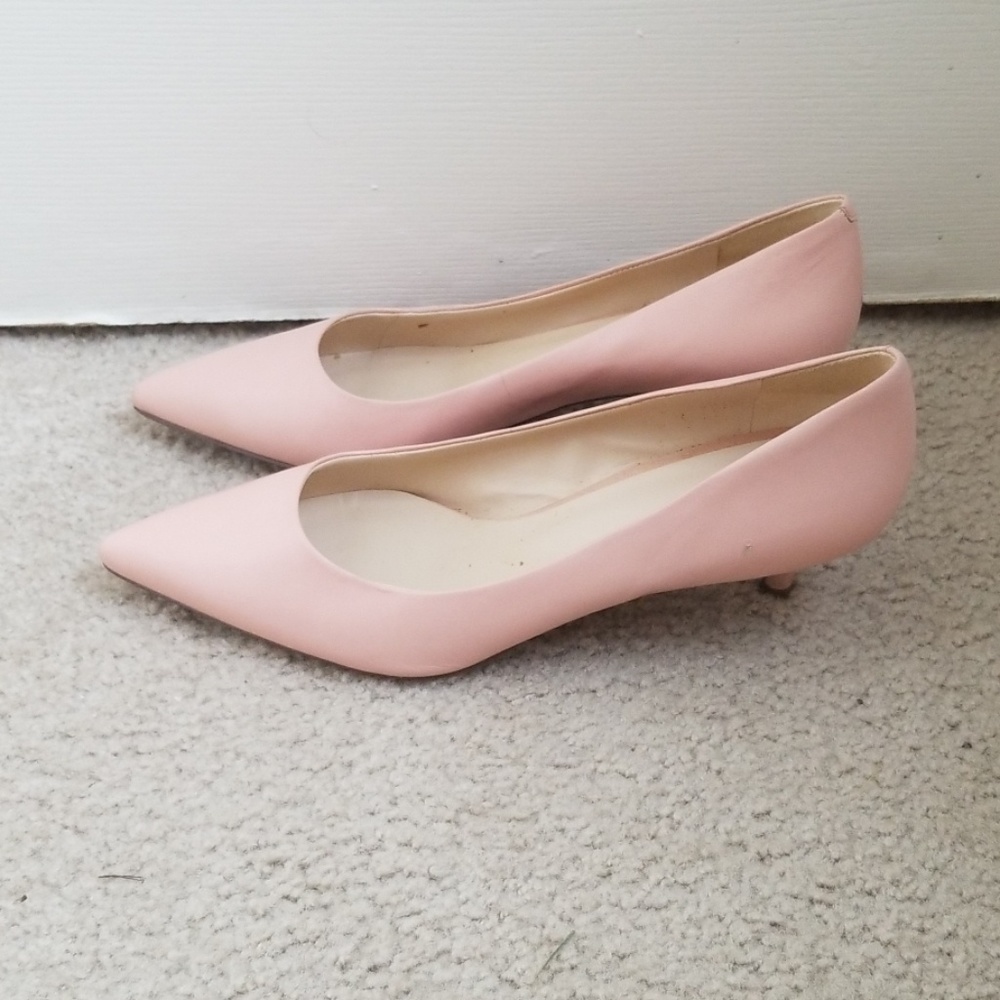 Nine West Size 9 Kitten Heels
